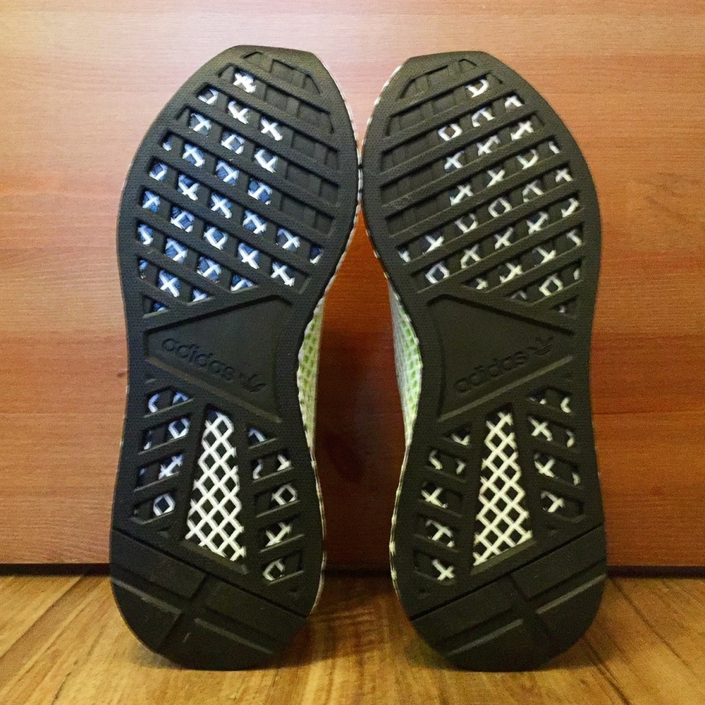 💥NEW💥 Adidas Deerupt Runner - Picture 6 of 8